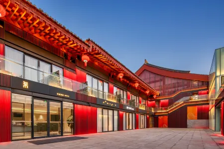 BOVA VALU Hotel(Xi'an Datang Night City Dayan Pagoda Subway Station Store） Отели рядом с достопримечательностью «Xi'an University of Science & Technology»