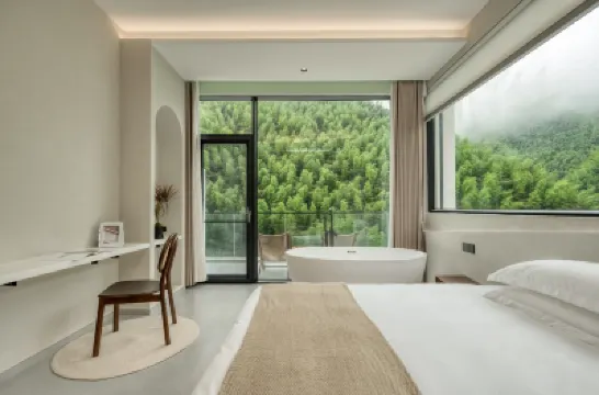 山兜裏·XU°森系竹海度假美宿（安吉江南天池滑雪場店） 鄰近江南天池的酒店