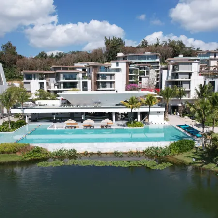 Wanning Xinglong Longing Hotel and Resort(All Suite Rooms)