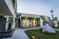 Huocheng Xiangju Yaju Homestay (Qingshuihe Town) Hotels in Huocheng