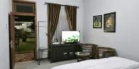 Omah Keniten Yogyakarta Hotels in Kalasan