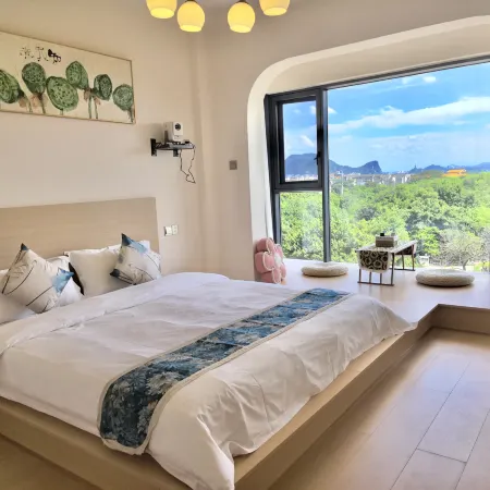 Fanhua Hotel