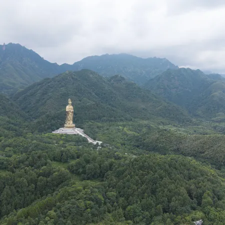 HanTing Hotel (Jiuhua Mountain Scenic Area Tourist Service Center)