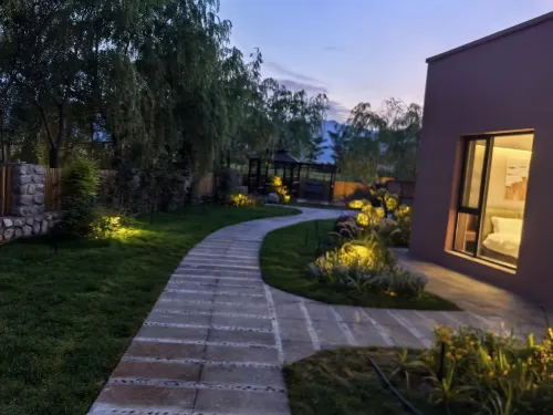 Yinchuan Xinglan Pavilion B&B