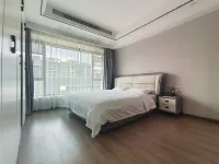 Manyue Light Luxury Hotel (Yingtan Station Tianhong Shopping Center Branch) Hotel dekat Maple Mountain Botanical Garden