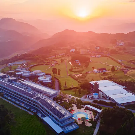 YUNLAN RESORT HOTEL