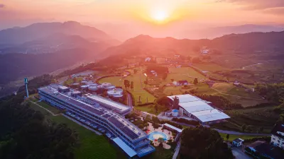 YUNLAN RESORT HOTEL