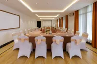 Club Himalaya, by Ace Hotels