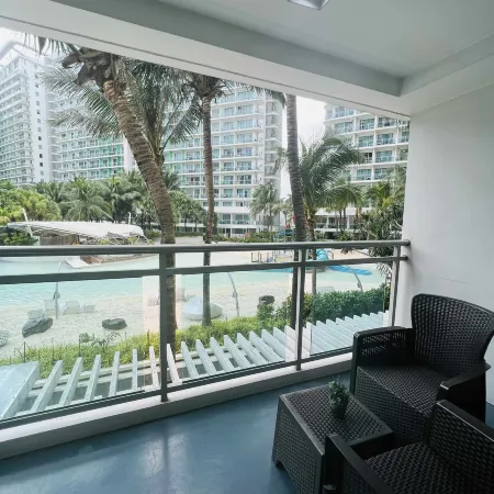 Azure Urban Resort Residences by MicasaAzure77