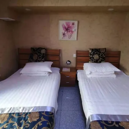 Longqi Homestay