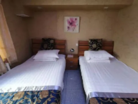 Longqi Homestay