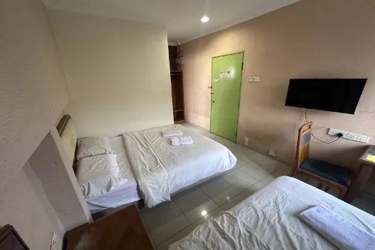 Angsa Hotel