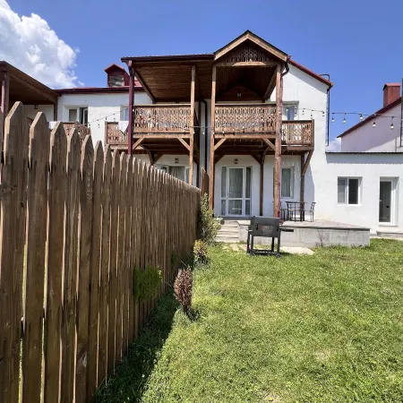 Motives Inn Dilijan