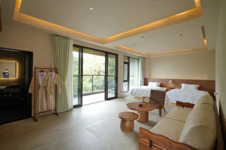 Ruifeng Jiayuan Wenquan Homestay Отели рядом с достопримечательностью «Hot Spring»