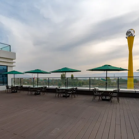 Wusun Mountain Spring Spa International Hotel