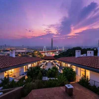 Chongqing Fengqi Hotel (Yongchuan Love Square Branch) Hotels near Yongchuannan Railway Station