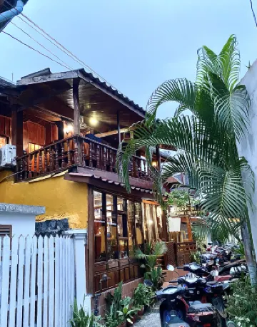 ソーチコーネ 1 ゲストハウス ルアンパバーン国立博物館周辺のホテル