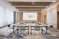 HOME2 SUITS BY HILTON NINGBO HANGZHOU BAY NEW AREA - Business