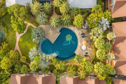 Taman Resort Hotels in Wang Thong District