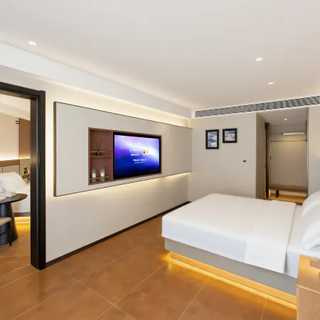 Super8 Yue Hotel (Changbai Mountain North Slope Distribution Center Erdao Baihe)