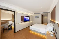 Super8 Yue Hotel (Changbai Mountain North Slope Distribution Center Erdao Baihe)