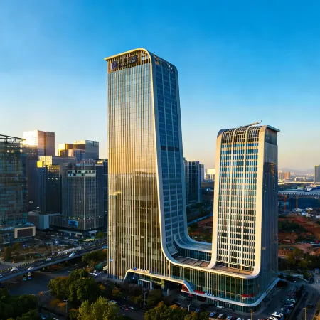 Lisi Future Hotel (Yiwu International Business City Shihang Center)