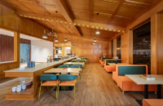 Tasong Sun Moon RIXI•VIEWINSUNMOONESCAPE Oxygen Supply View Hotel (Dukezong Ancient Town Branch)