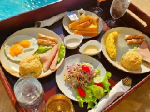 Casablanca Resort Kohlarn Hotéis em Koh Larn