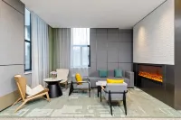 Liyi Hotel (Changchun Zoological and Botanical Park Guilin Street)