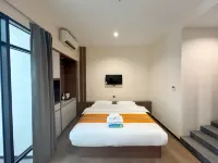 LANSE OCEAN SEAVIEW HOLIDAY HOTEL(Semporna store Chinese concierge) Hotels in Semporna