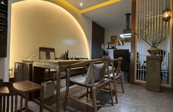 龍山商務酒店（襄汾龍山路店）