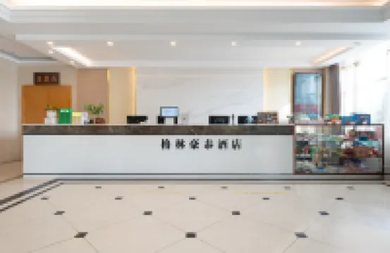 GreenTree (Rongcheng Swan Lake Business Hotel)