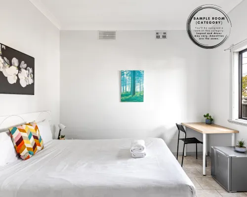 Convenient Room – Walk to Train & Shops Hotels in Lidcombe
