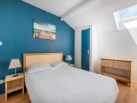 Odalys Du Port Residence Hotels in Hourtin