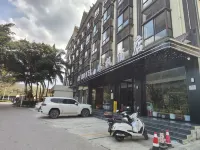 หรูหรา โรงแรมในเหมิงหลา