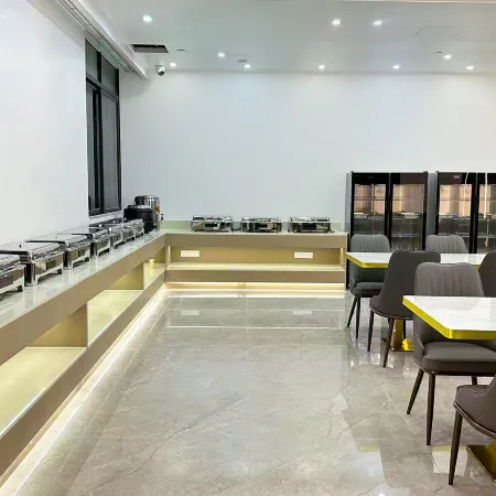 Valley Town Hotel