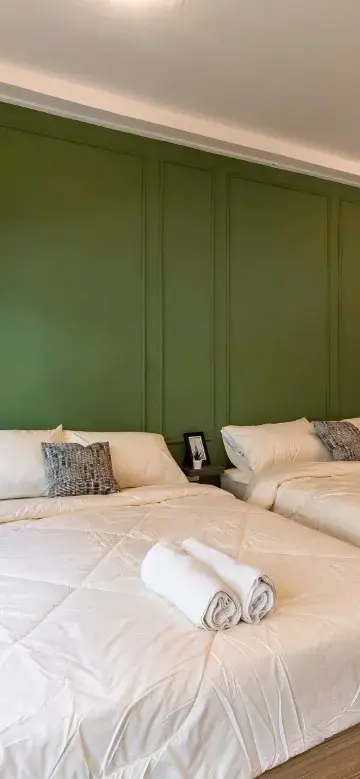 ห้องควีน | 4 คน | 1 ห้องน้ำส่วนตัว