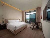 Dongfengyun Yunmu Hot Spring Hotel - Mountain view
