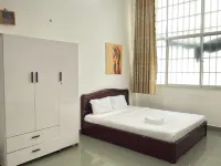 Zen Home Hotels near كوان بِن تان