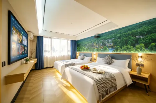 Yuhua Hotel