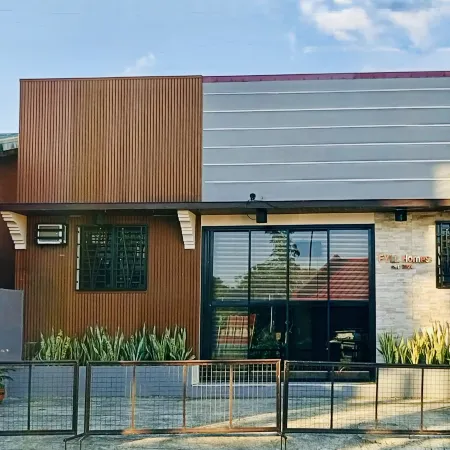 FYLL Homes Suite near Hulugan Falls & Caliraya Lake with Free Parking