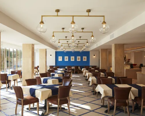 Infinito Hotel and Spa Hotels near Heisogen Park