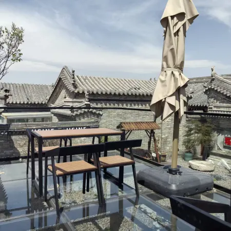 Pingcheng Xu Courtyard House Homestay (Datong Ancient City Daiwang Mansion)
