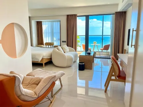 Floral Hotel·Nanao Green Water Blue Bay light luxury Hotel