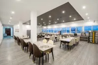 Pu'er Royal Court Grand Hotel (Pu'er High-Speed Railway Station) - Flughafentransfer