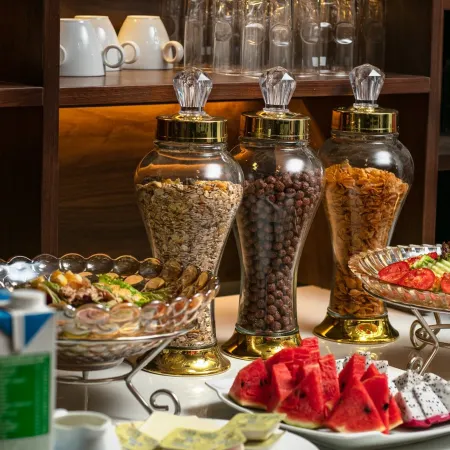Hanoi Vacanza Premier Hotel