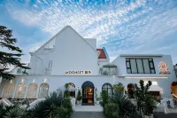 MOONSET Twilight Hotel (Beihai Yintan International Passenger Port)