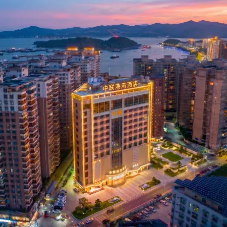 Zhonglian Harbor Hotel