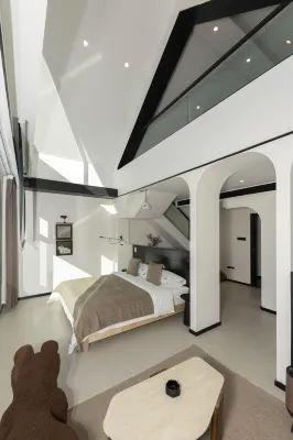 Natural Wake · Calm Wake Designer Homestay - 2 ดาว
