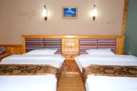 Zhuoni Zaxigengpan Hotel (Zagulu Town) - Dağ Manzaralı